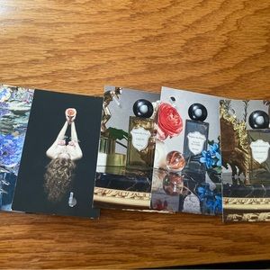 Regime des Fleurs perfume samples.